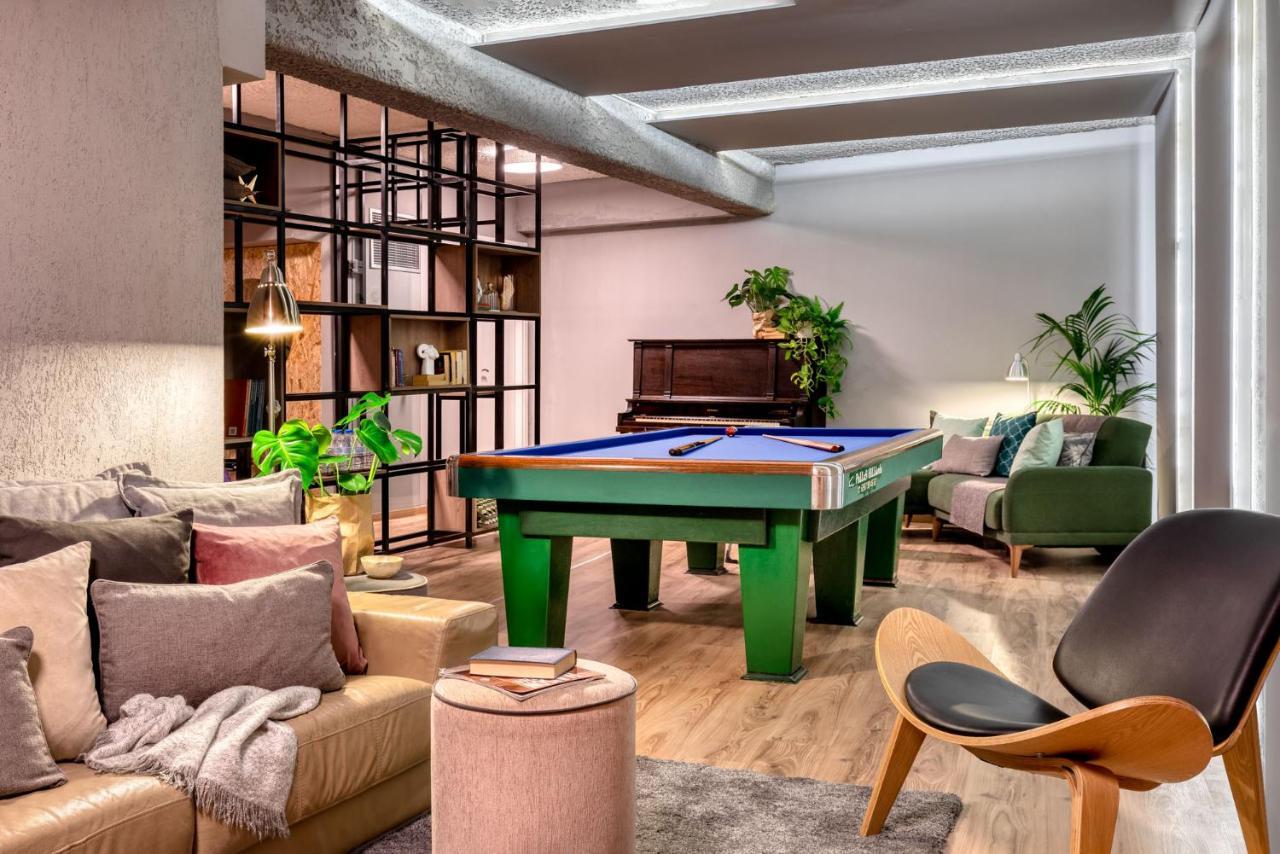 47 Luxury Suites Athena Bagian luar foto