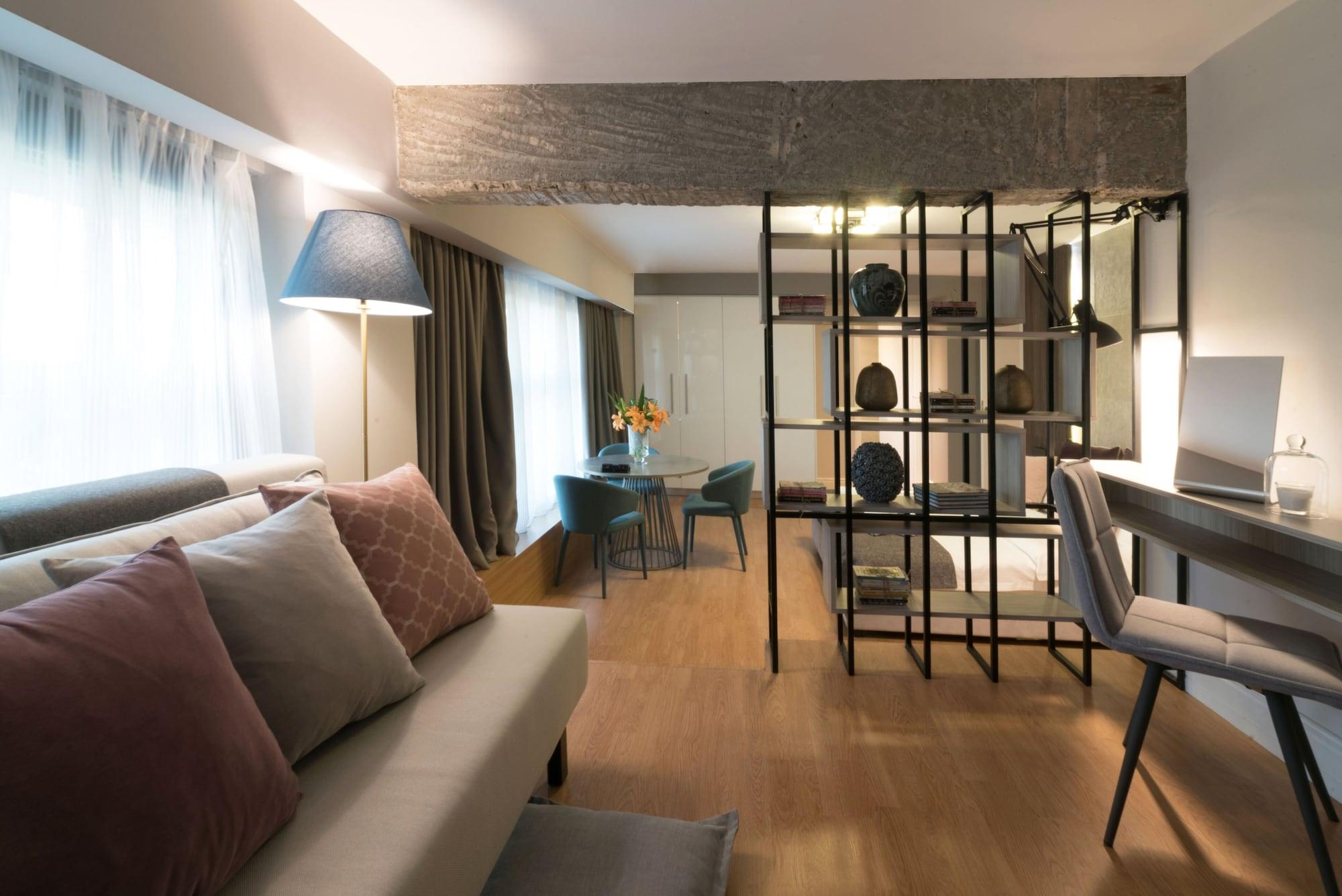 47 Luxury Suites Athena Bagian luar foto