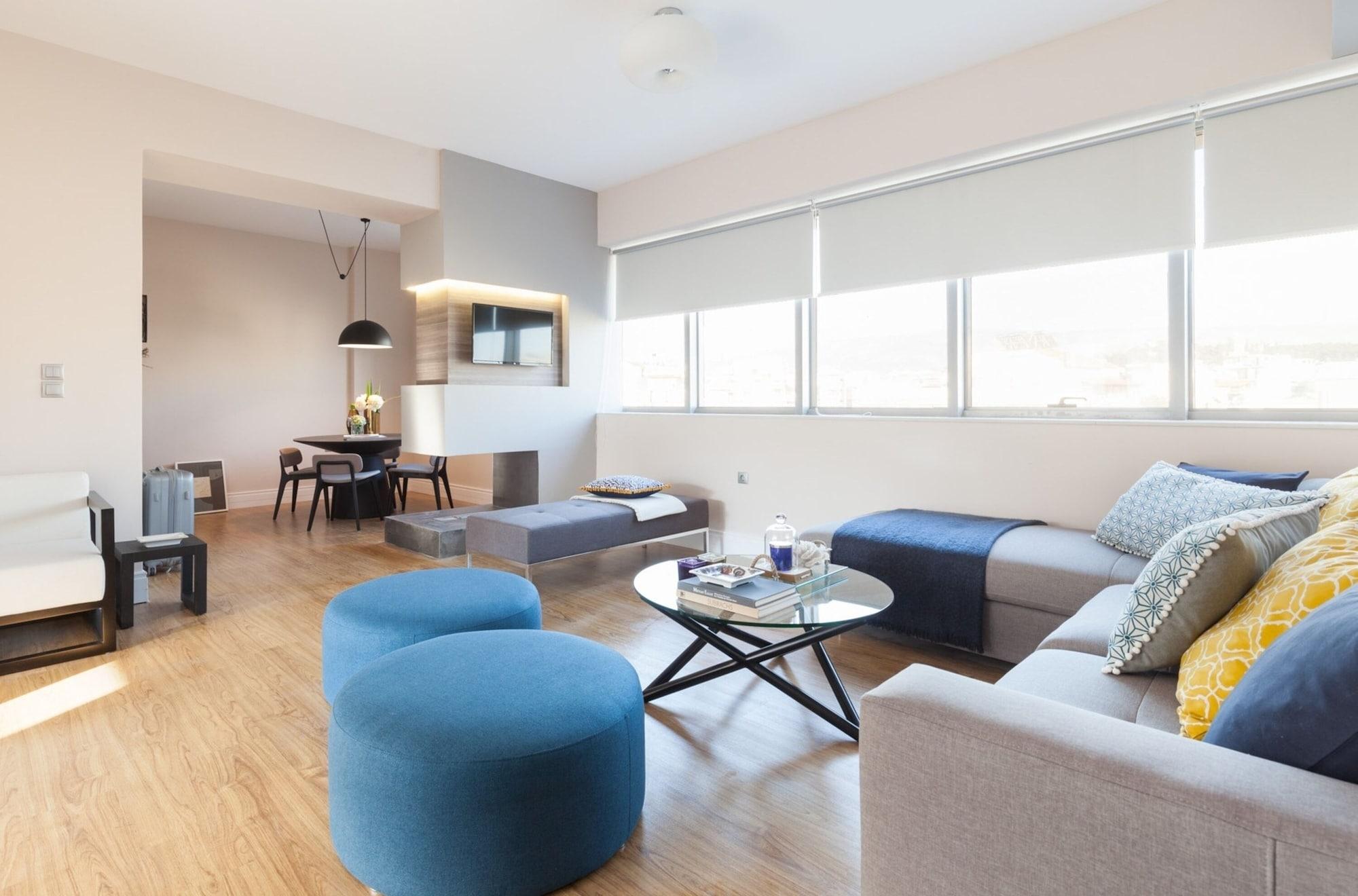 47 Luxury Suites Athena Bagian luar foto