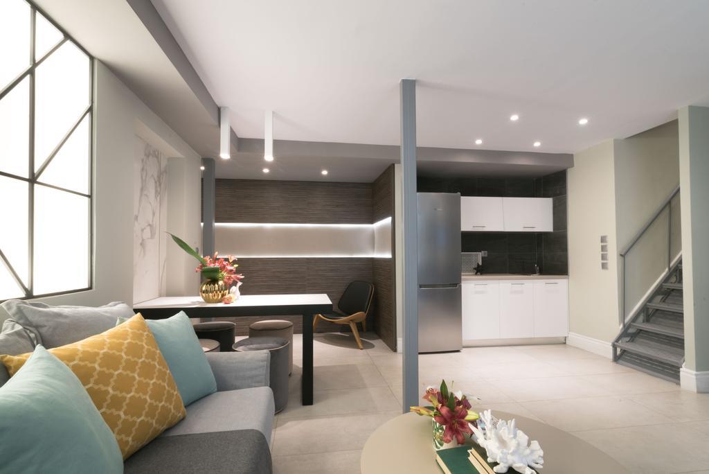47 Luxury Suites Athena Bagian luar foto