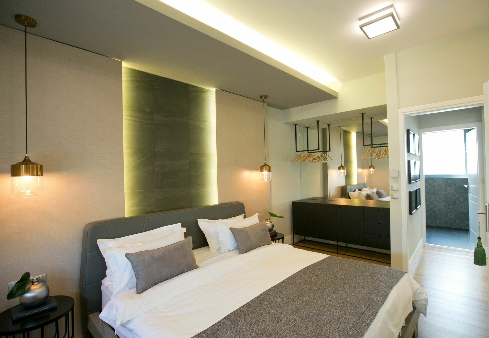 47 Luxury Suites Athena Bagian luar foto