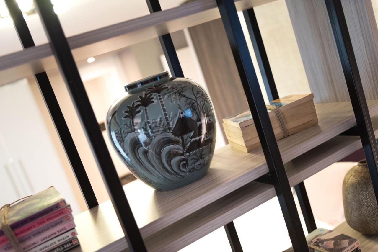 47 Luxury Suites Athena Bagian luar foto